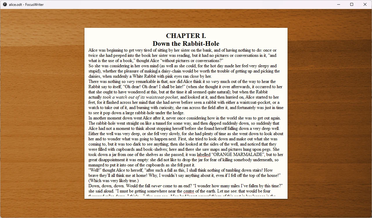 FocusWriter minimal interface with hide-away UI